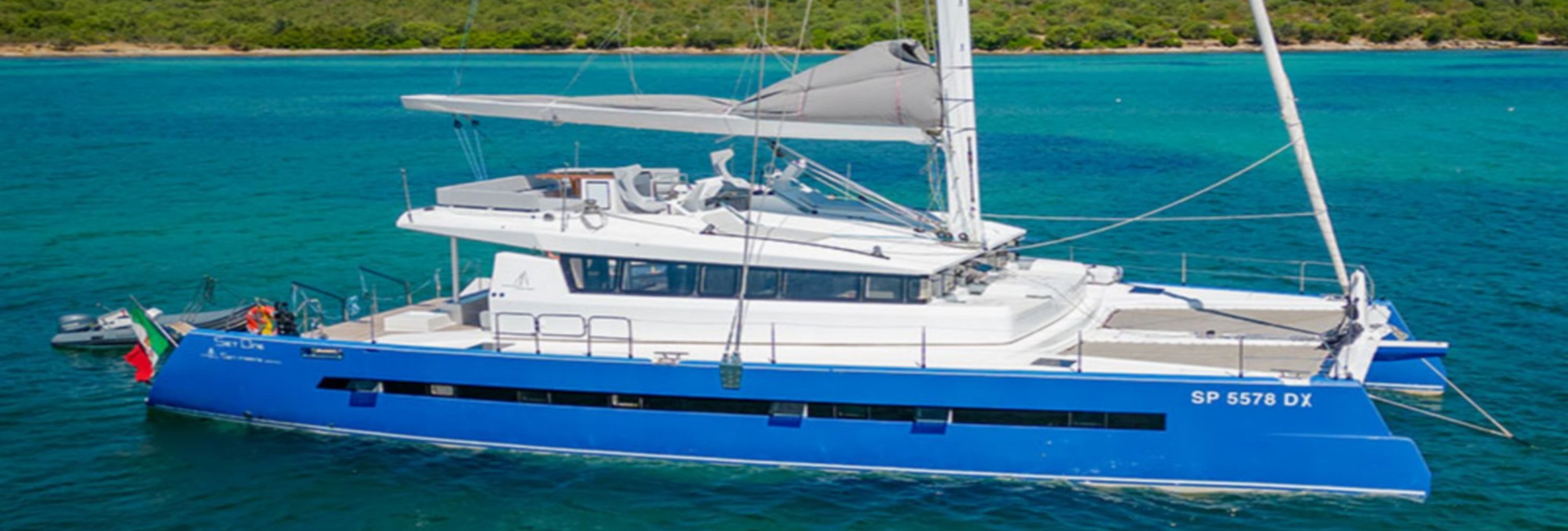 SET ONE : New catamaran for sale